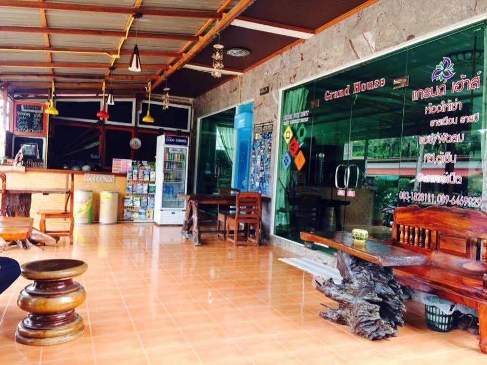 ホテル グランド ハウス Ko Lanta エクステリア 写真