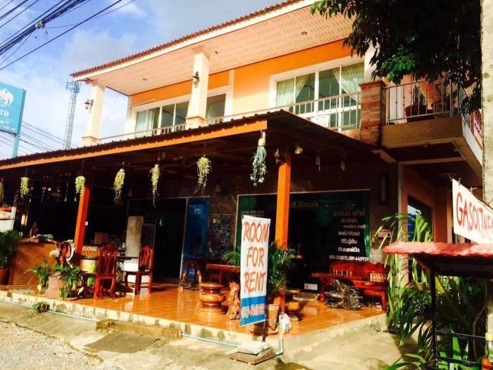 ホテル グランド ハウス Ko Lanta エクステリア 写真